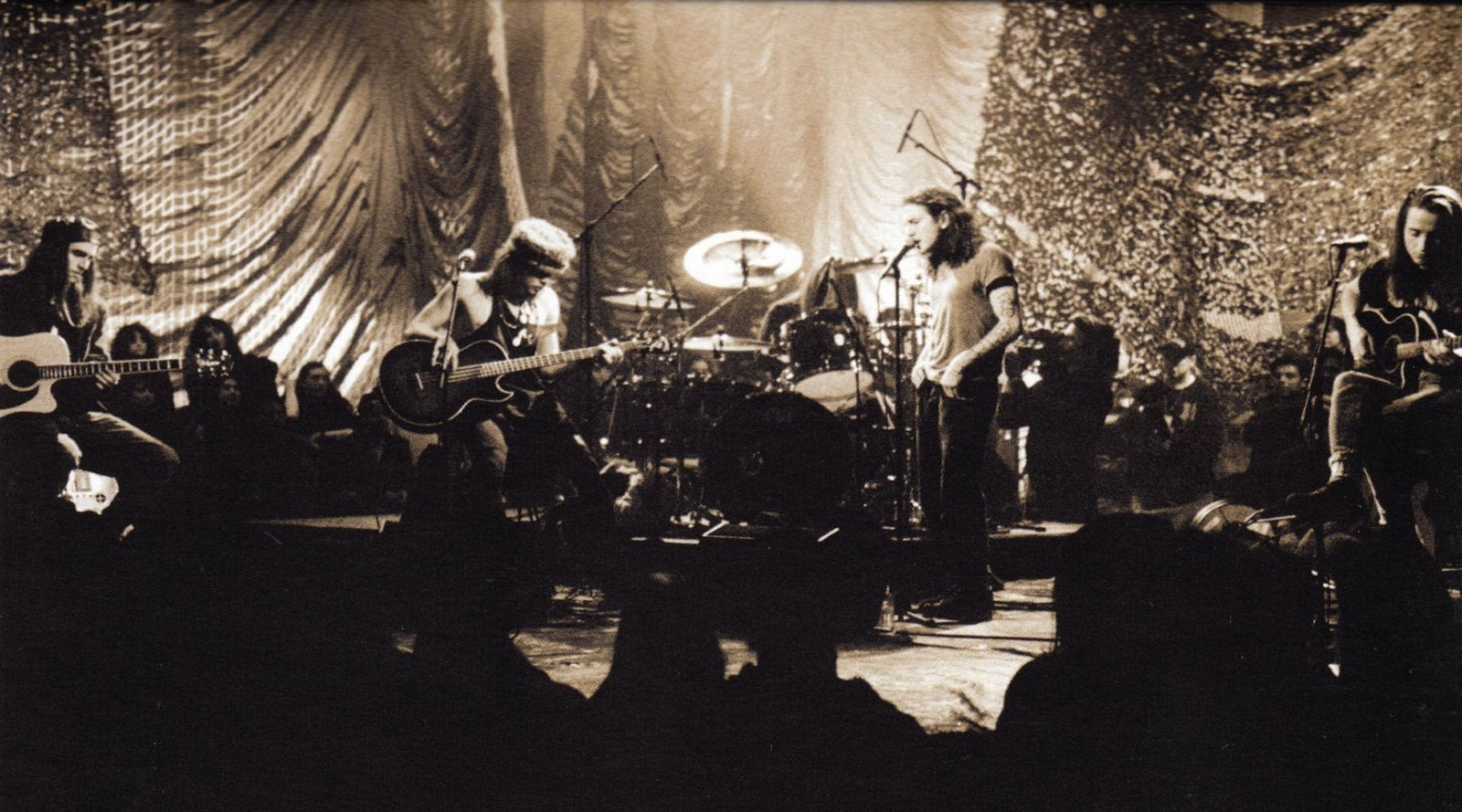 MTV Unplugged, Martin, and the ‘90s Acoustic Revival (Part Two)