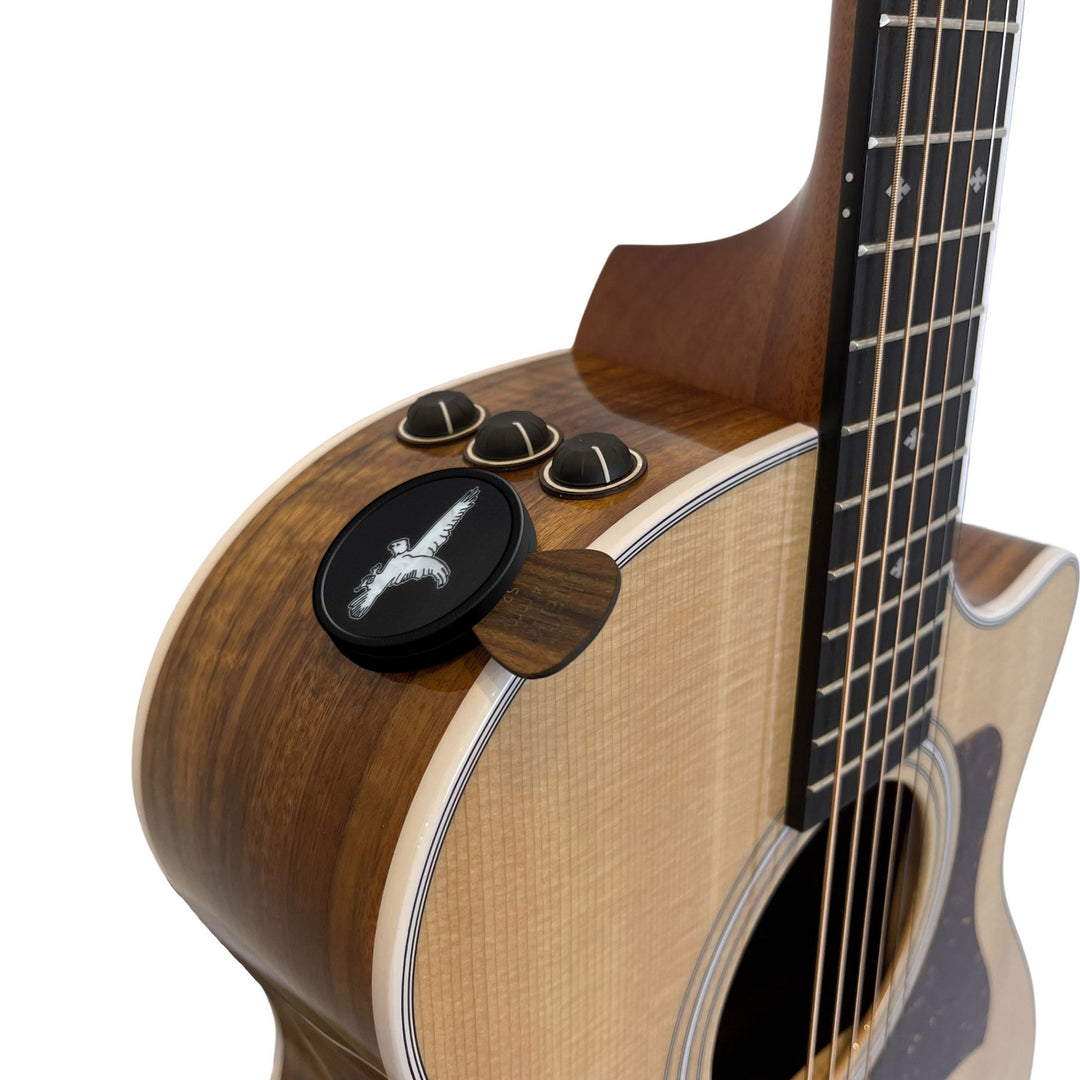 Gretsch Falcon| Officially Licensed Pick Puck