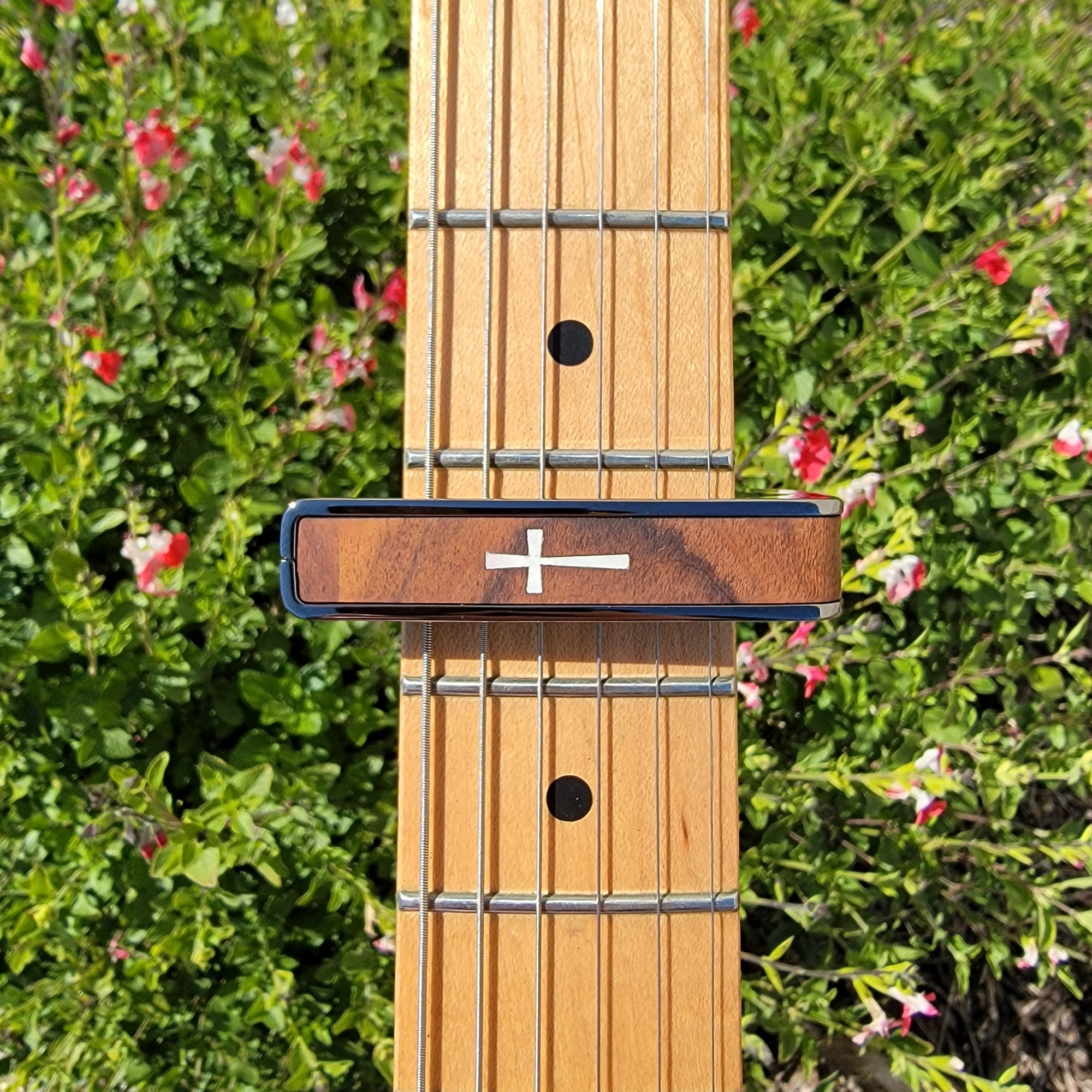 Santos Rosewood & Pearl Cross