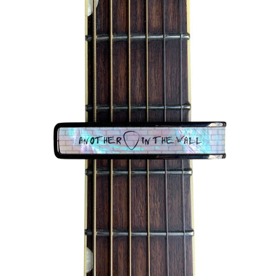 Thalia Capo The Pearl Wall | Limited Edition Capo Black Chrome / Black